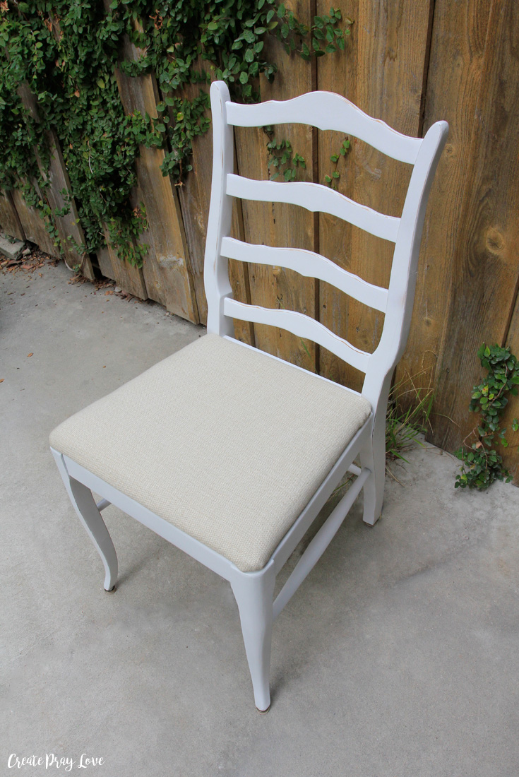 How to Reupholster a Dining Table Chair