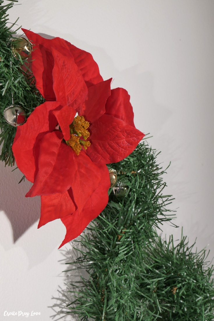 DIY Dollar Tree Christmas Garland