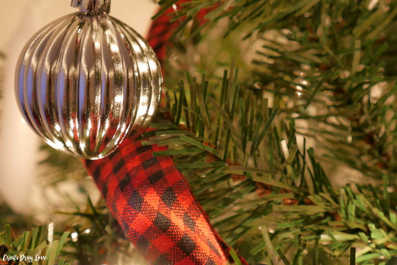 Vintage Inspired Red Buffalo Check Christmas Tree