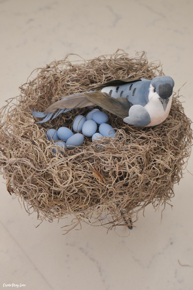 DIY Dollar Store Bird's Nest