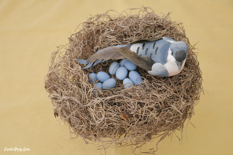 DIY Dollar Store Bird's Nest